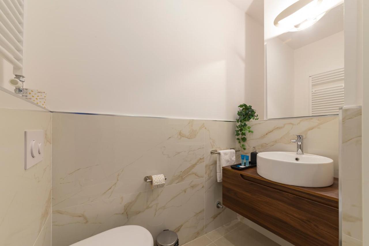 I Host Apartment - Val Strona Milano Exteriör bild